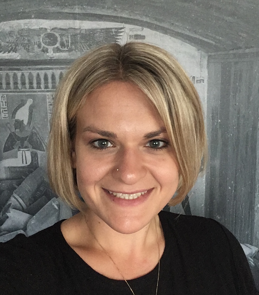 Photo of Dr. Carrie Arbuckle MacLeod