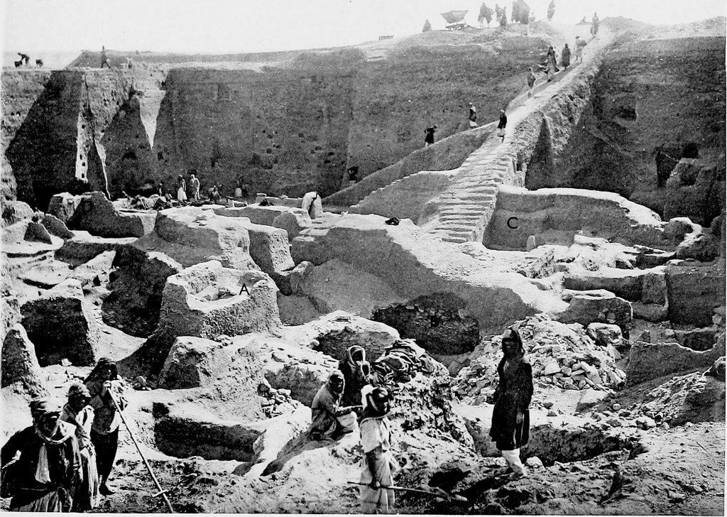 Photo of the excavations at the Royal Cemetery of Ur 