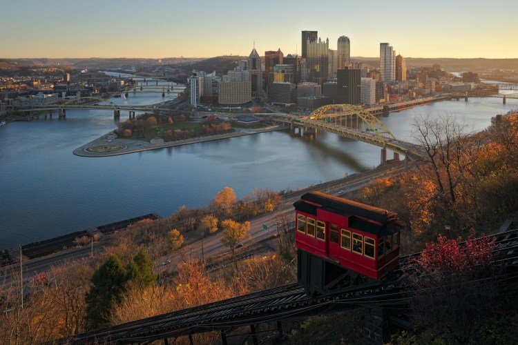 Photograph of the confluence of Pittsburgh's three rivers.